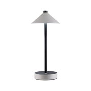 Moderne Tischlampe mit schwarzem Metallstab und grauem Leder-Schirm für stilvolle Beleuchtung
