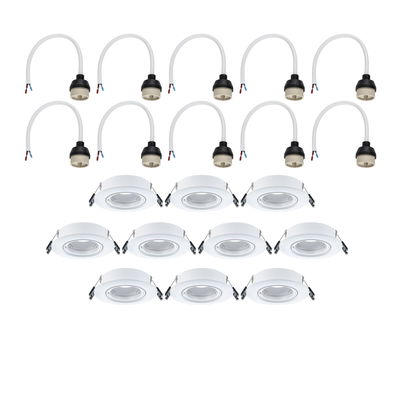 Twaalf witte metalen inbouwspots met bijpassende kabels voor LED-verlichting.