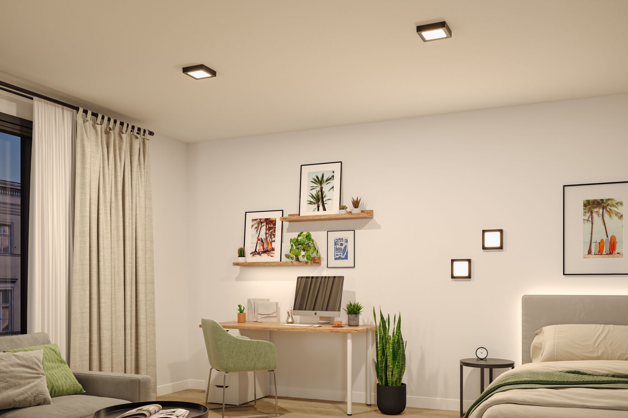 Modernes Wohnzimmer mit quadratischen LED-Decken- und Wandlampen in Schwarz und warmweißem Licht