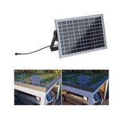 Compact zonnepaneel met aluminium frame en zwarte bevestiging voor duurzame energie
