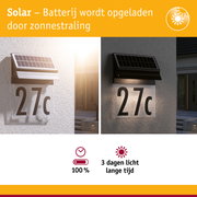 Zwart zonnepaneel LED-huisnummerverlichting met energiezuinige buitenverlichting en zonne-energie