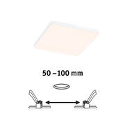 Quadratische weiße LED-Deckenleuchte mit warmweißem Licht und flachem Design für moderne Innenräume