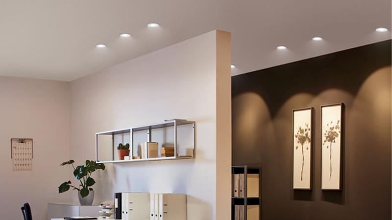 Einbauleuchten für Praxis- und Kanzleiräume Büro und Eingangsbereich mit Einbauleuchten
