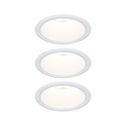 Trois spots encastrés LED blancs avec lumière blanc chaud pour éclairage intérieur moderne