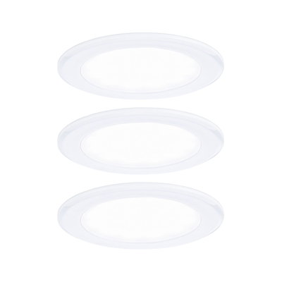 Tre hvide runde LED-indbygningslamper til energieeffektiv rumbelysning