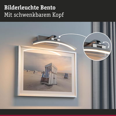 Bilderleuchte Bento aus gebürstetem Metall in Silber mit schwenkbarem Kopf für Wandbilder.