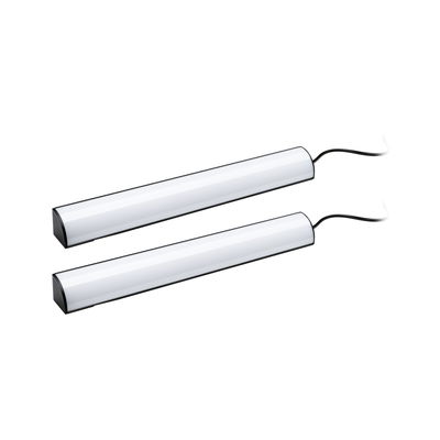 Zwei weiße LED-Leuchtleisten mit schwarzem Gehäuse und Kabel für moderne Lichtakzente.