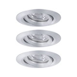 Drei runde Einbaustrahler aus gebürstetem Aluminium in Silber für moderne LED-Beleuchtung.
