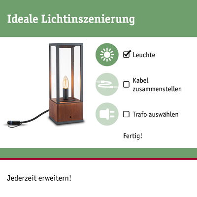 Moderne Tischleuchte mit Holzsockel und Glasrahmen, ideal für stilvolle Lichtinszenierung im Wohnraum