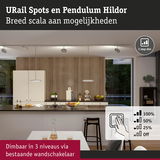 Moderne keuken met dimbare URail spots en Pendulum Hildor hanglampen in wit en houtlook