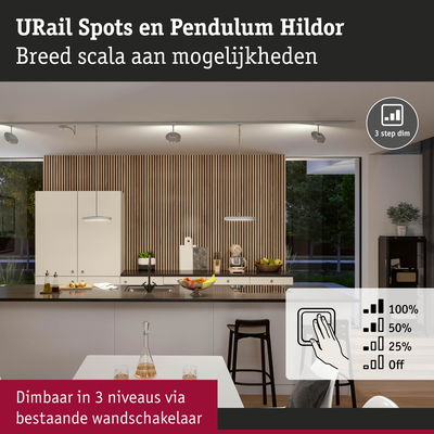 Moderne keuken met dimbare URail spots en Pendulum Hildor hanglampen in wit en houtlook