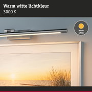Moderne zilveren metalen LED-wandlamp met warmwit licht 3000K voor woonruimtes