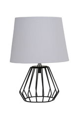 Moderne Tischlampe mit weißem Stoffschirm und schwarzem Metallgestell für stilvolle Beleuchtung