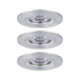Drei runde Einbaustrahler aus gebürstetem Aluminium in Silber für moderne LED-Beleuchtung.