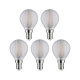 Fünf matte LED-Leuchtmittel mit E14-Fassung und rundem Glas in Weiß für energiesparende Beleuchtung