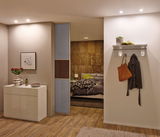 Woonruimte verlicht met warmwitte Paulmann LED-inbouwspots, houten vloer en moderne inrichting