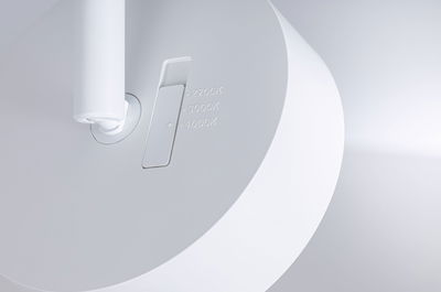 Witte LED-plafondspot met instelbare kleurtemperatuur 2700K, 3000K, 4000K voor woonruimtes
