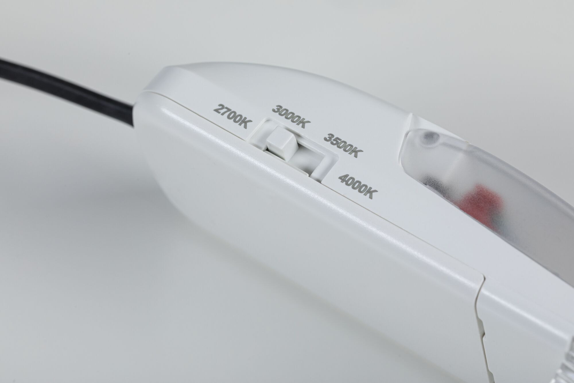 Weißer Kunststoff-Schalter mit einstellbaren Farbtemperaturen von 2700K bis 4000K für LED-Beleuchtung