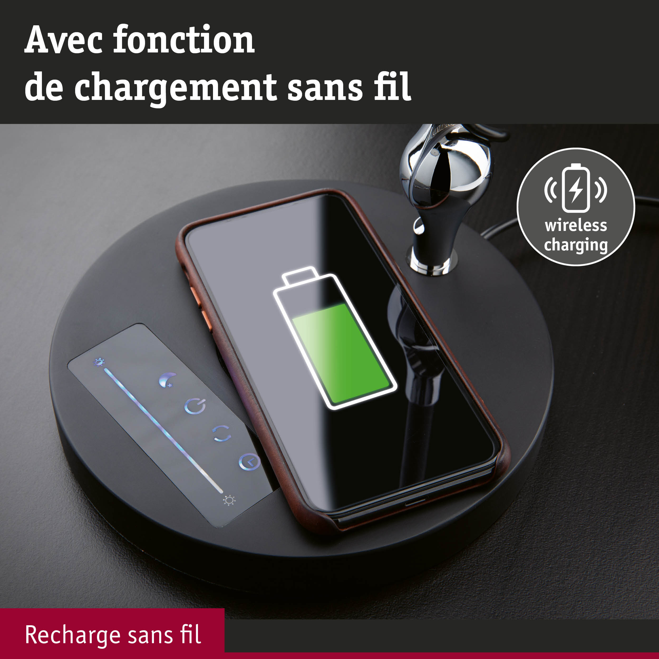 Station de charge sans fil noire avec smartphone et panneau tactile pour recharge sans fil