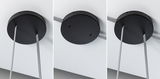 Schwarze runde Deckenbefestigung aus Metall mit grauen Textilkabeln für moderne Beleuchtungssysteme.