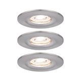 Drei runde Einbaustrahler aus gebürstetem Aluminium in Silber für moderne LED-Beleuchtung