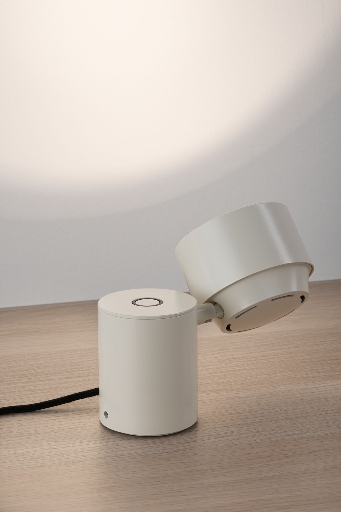 LED-bordlampe 3-Step-Dim Pane 2700K 328lm 3W Crème