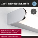 LED-Spiegelleuchte Arneb mit satinierter Acrylabdeckung und magnetischen Seitenabdeckungen in Chromoptik