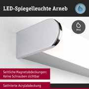 LED-Spiegelleuchte Arneb mit satinierter Acrylabdeckung und unsichtbaren Magnetabdeckungen in Chromoptik