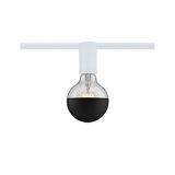 Moderne LED-Glühbirne mit halb schwarzem Glas und weißem Sockel an weißer Schiene für Innenbeleuchtung