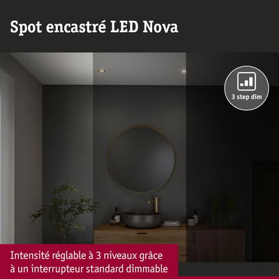 Spot encastré LED Nova blanc chaud avec intensité réglable en 3 niveaux pour salle de bain
