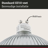 Close-up van een witte kunststof GU10 lampvoet met eenvoudige installatie