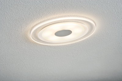 Runde weiße LED-Deckenleuchte mit warmweißem Licht und modernem Design für Wohnräume.