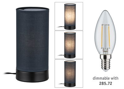 Dunkelblaue Stoff-Tischlampe mit schwarzem Sockel und dimmbarer LED-Kerzenlampe für Wohnraumbeleuchtung
