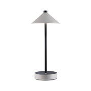 Moderne Tischlampe mit schwarzem Metallstab und grauem Leder-Schirm und Sockel für stilvolle Beleuchtung