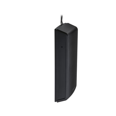 Boîtier en plastique noir avec câble, design moderne pour appareils électroniques et commandes
