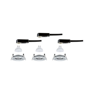 Drei weiße GU10 LED-Leuchtmittel mit silbernen Einbaurahmen und schwarzen Kabelanschlüssen für Deckenbeleuchtung