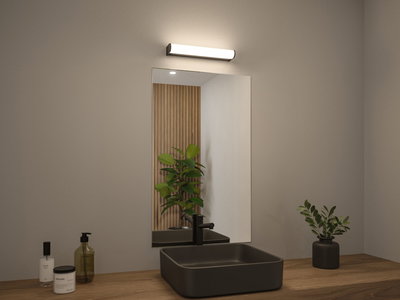 Schwarzes rechteckiges Waschbecken aus Keramik auf Holzplatte mit Spiegel und LED-Wandleuchte