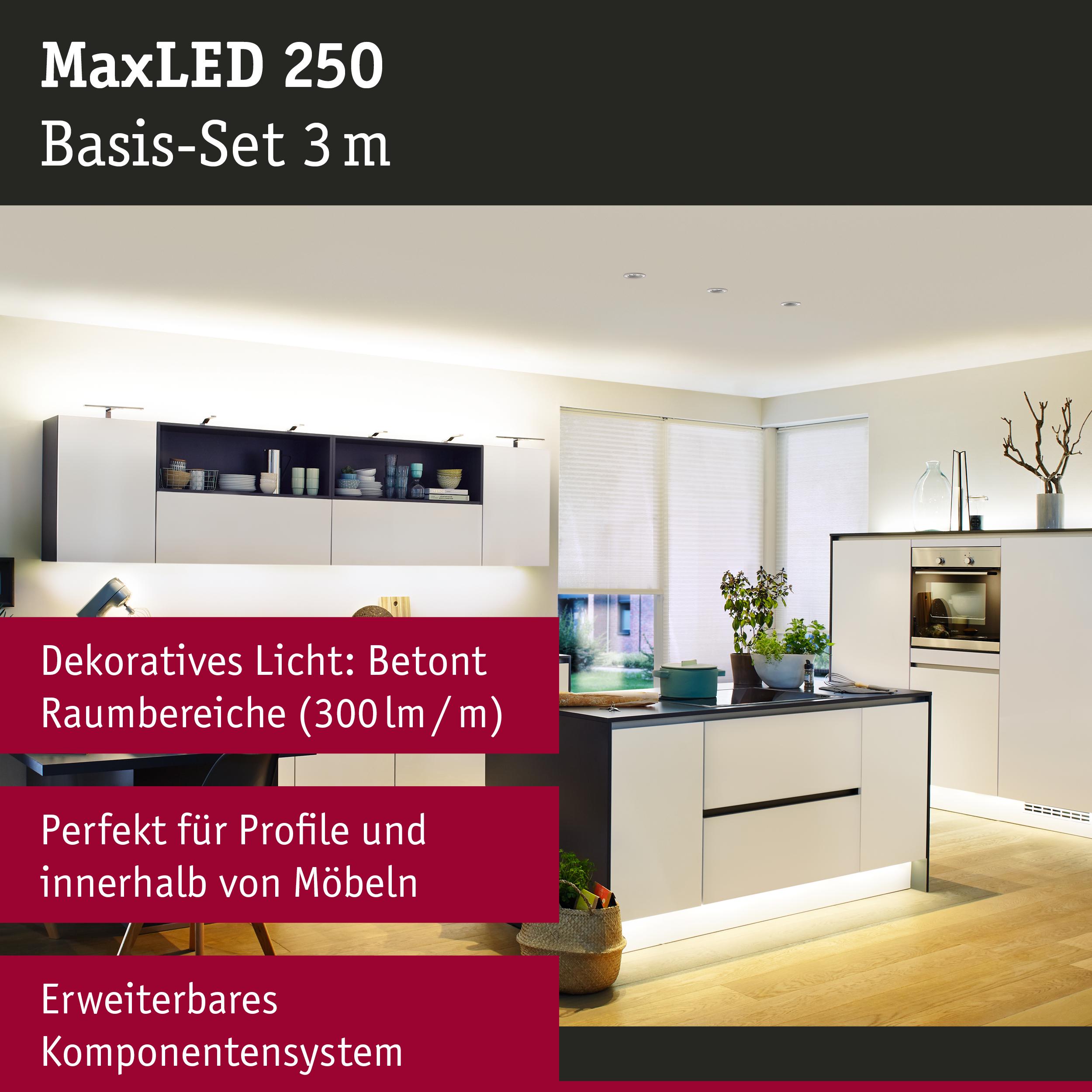 MaxLED 250 LED-Lichtset 3 m in moderner Küche mit weißer Möbelfront und indirekter Beleuchtung