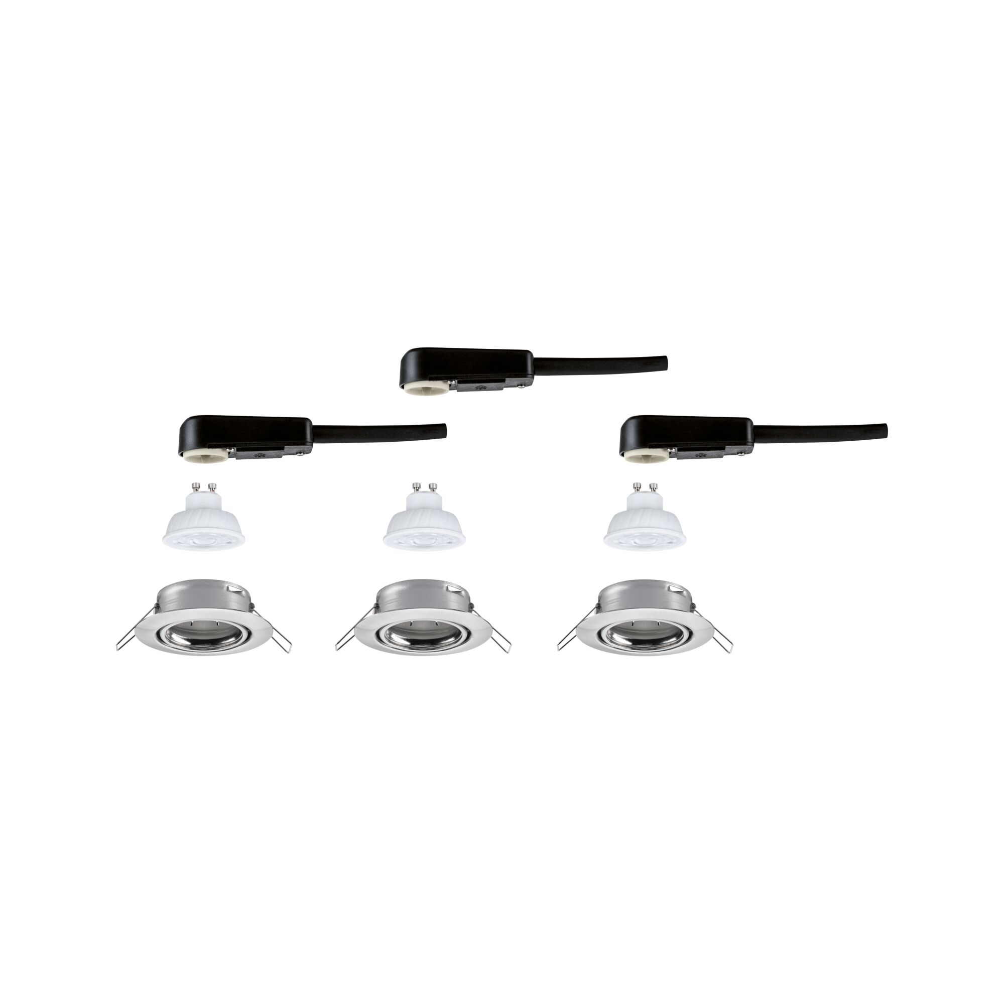 Drei weiße GU10 LED-Leuchtmittel mit schwarzem Anschlusskabel und silbernem Einbaurahmen für LED-Spots