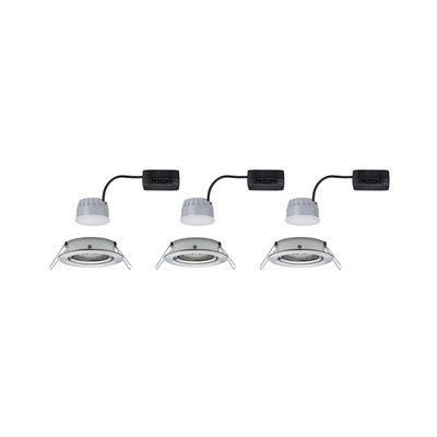Tre hvide LED-indbygningsspots med sort ledning til moderne indendørs belysning