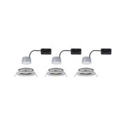 Trois spots encastrés LED blancs avec câblage noir pour éclairage intérieur moderne
