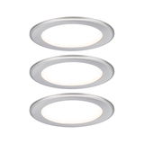 Drei runde LED-Einbauleuchten aus gebürstetem Aluminium mit weißem Licht für moderne Raumbeleuchtung