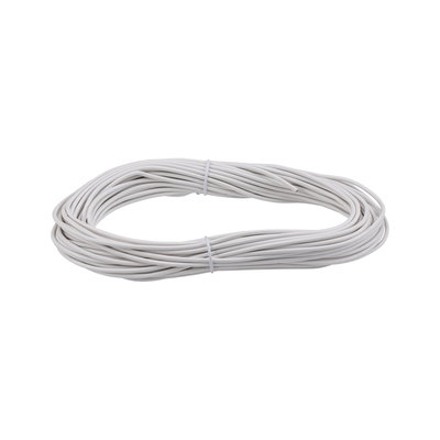 Hvid fleksibel elkabel, sammenrullet og fastgjort med strips til installationer