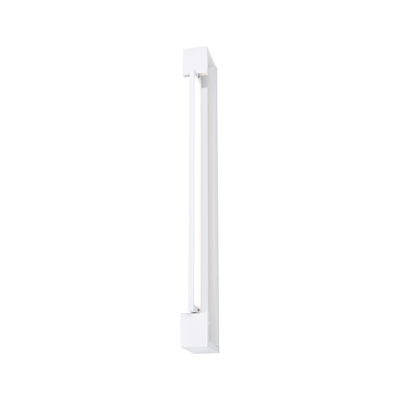 Slim white metal LED wall light with modern design for indoor lighting solutions
