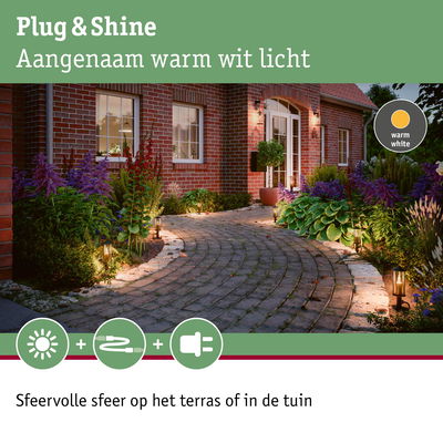 Warm wit tuinpadverlichting langs bakstenen huis voor sfeervolle buitenverlichting met LED-licht