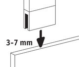Technische Zeichnung zeigt rechteckigen Spiegel mit 3-7 mm Glasstärke für Wandmontage.