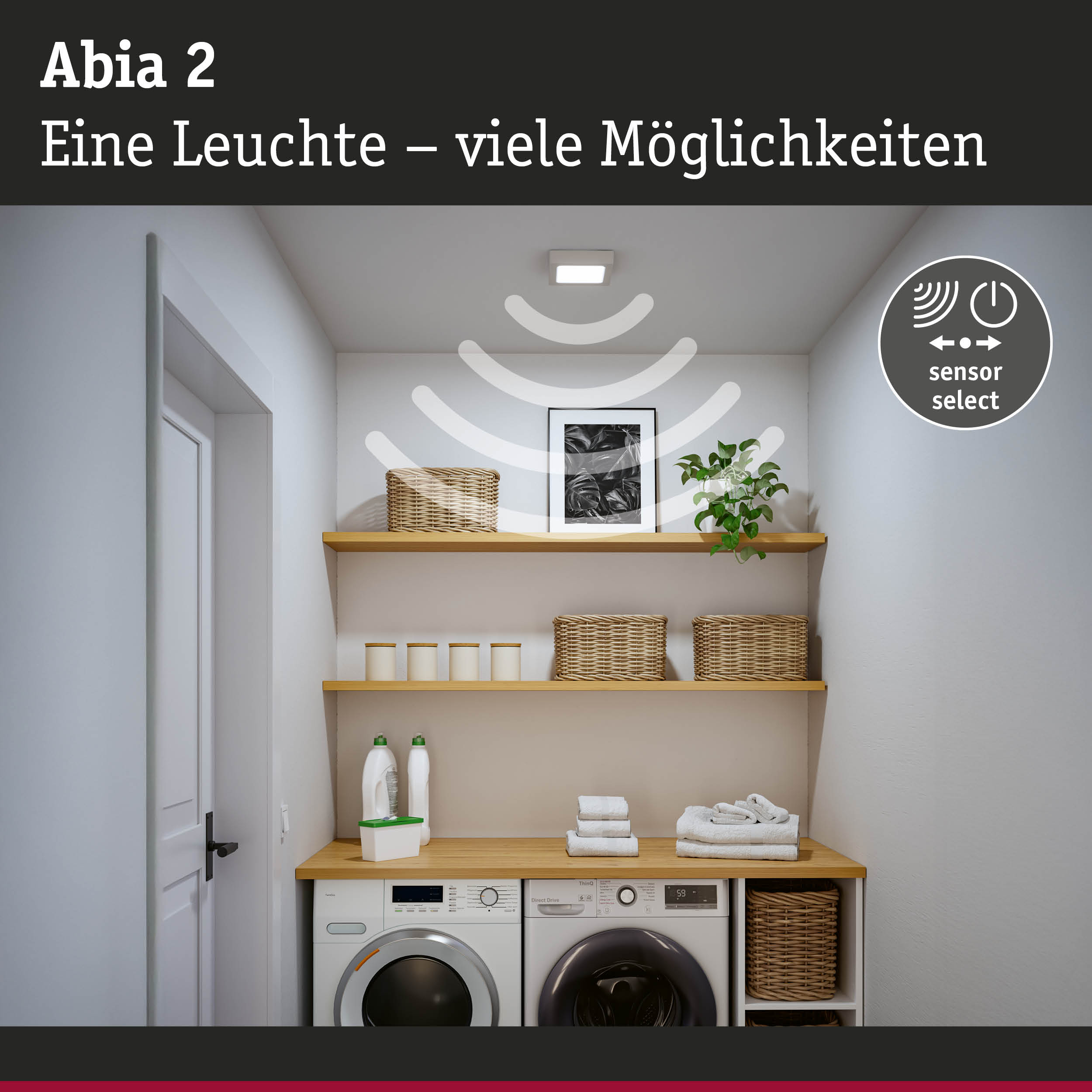 Abia 2 Deckenleuchte in Weiß mit Sensorfunktion in modernem Waschraum mit Wäsche und Körben