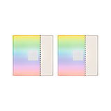 Zwei quadratische Lichtschalter mit Regenbogenfarben und weißem Rand, modernes Design für Wandinstallation