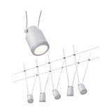 Modern wit kabelverlichtingssysteem met zes verstelbare metalen LED-spotlights voor flexibele verlichting