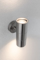 Moderne væglampe i rustfrit stål med cylindrisk design og varmt hvidt LED-lys til indendørs og udendørs brug